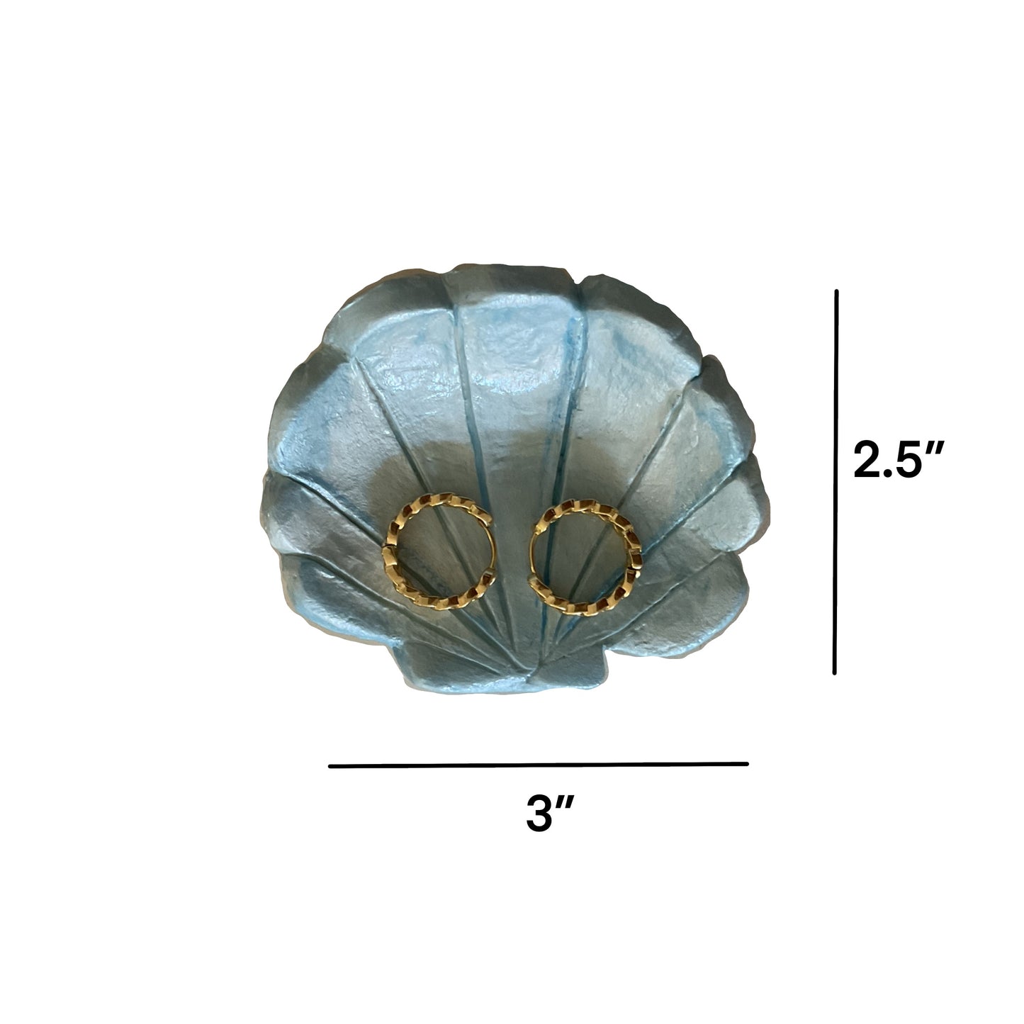 Seashell jewelry holder